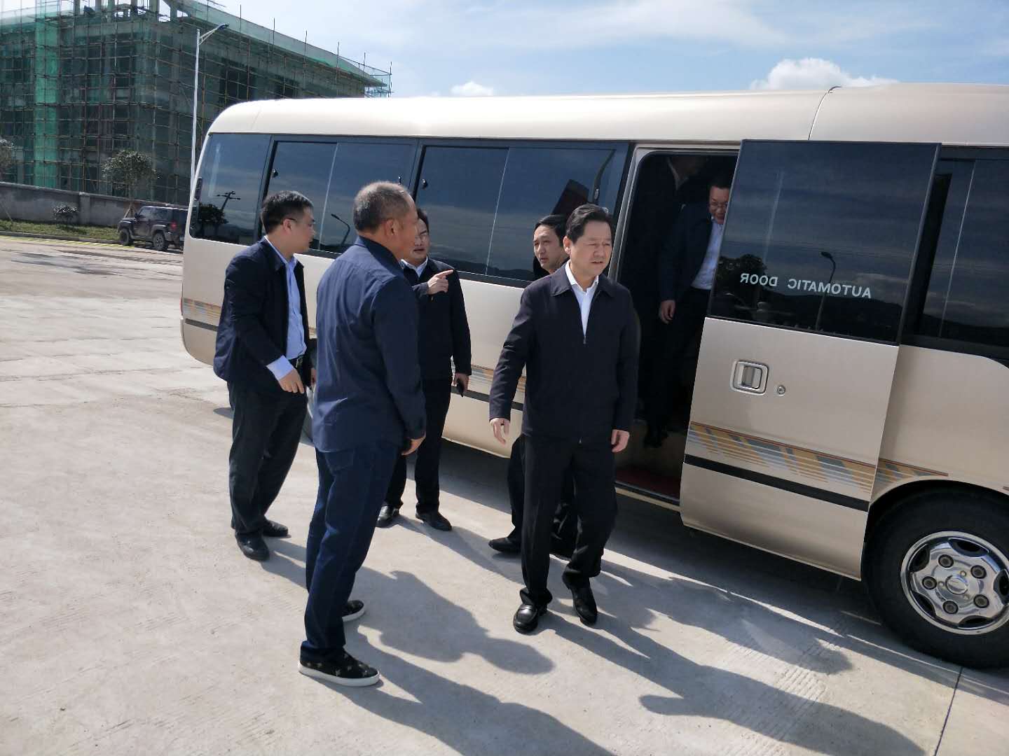 張家界市委書記、市人大常委會主任虢正貴來我公司視察調(diào)研工作